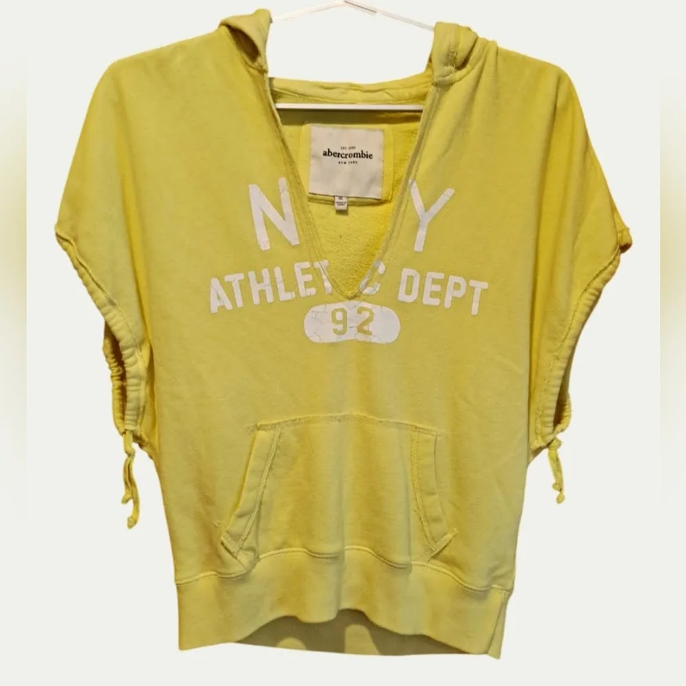 Abercrombie & Fitch Bright Green Short Sleeve Athletic Hoodie - Picture 2 of 5